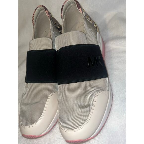Michael Kors SLIP ON sneakers size 9 - Picture 4 of 7